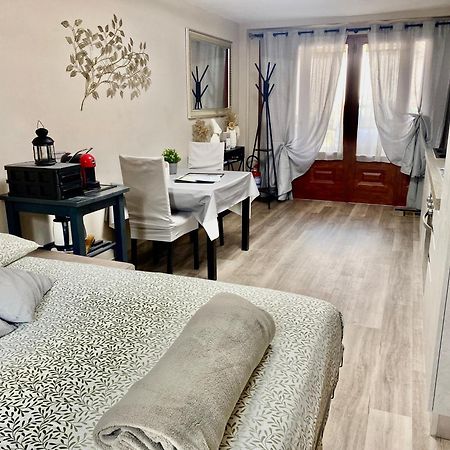 Appartement Un Nido Di Campagna! à Orentano Extérieur photo